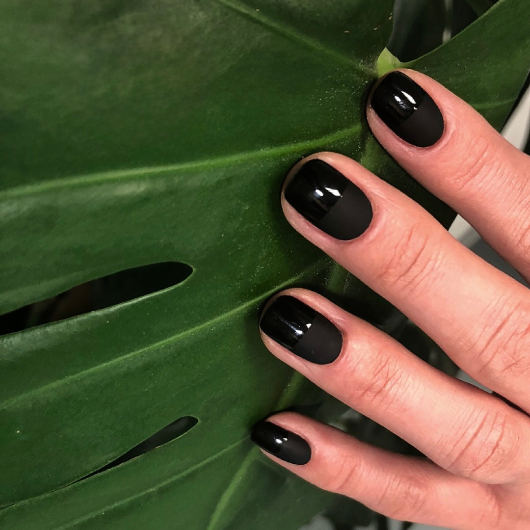 Very Black Gel Polish 002 | Black