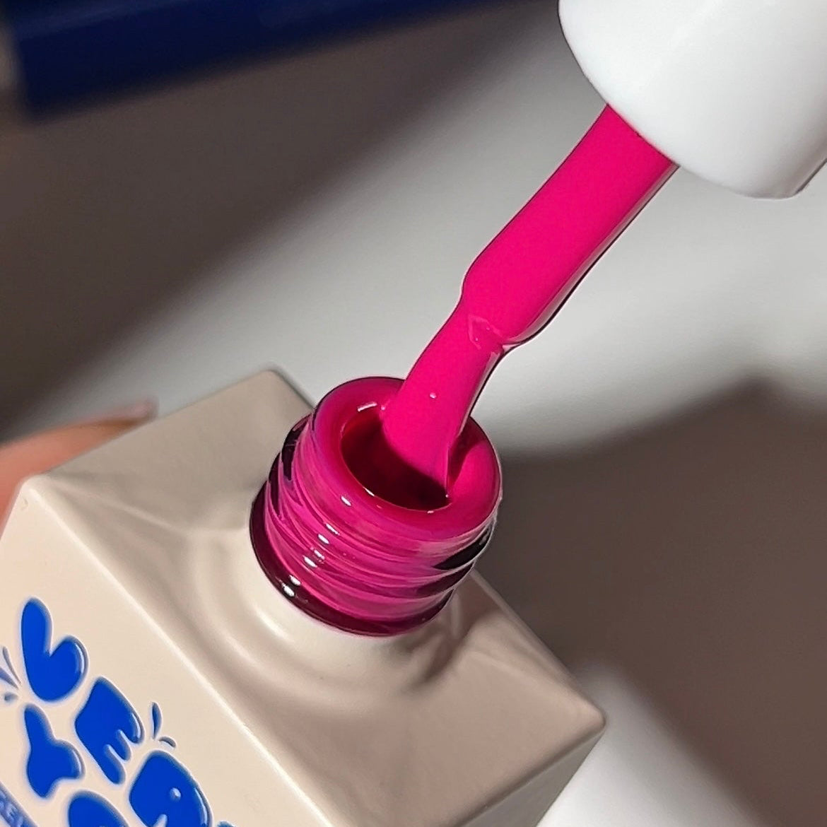 Gel Polish She’s Strong 035 | Fuchsia Pink